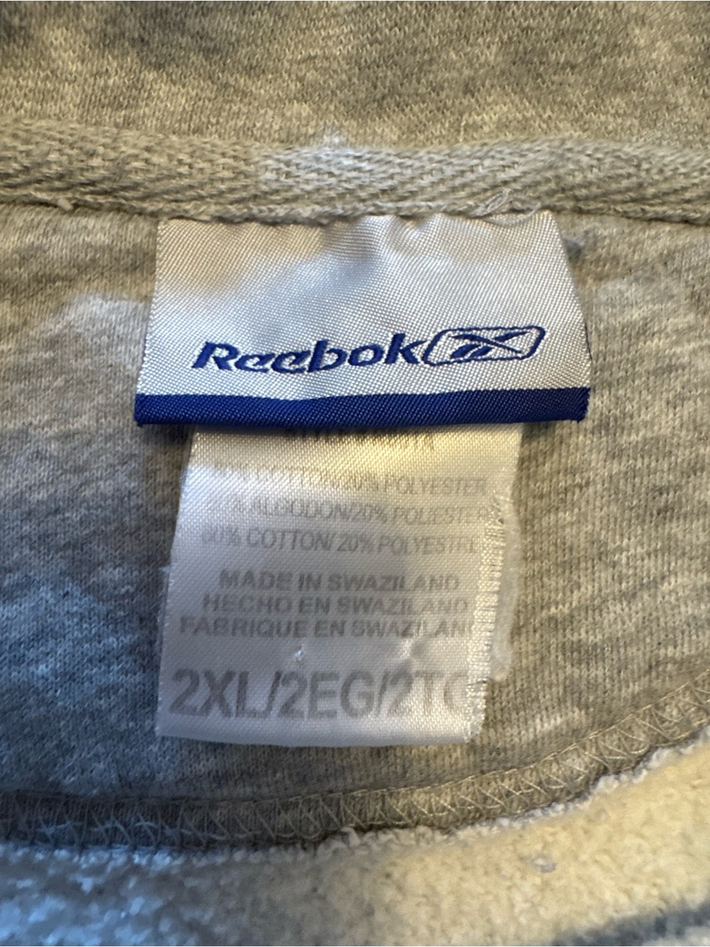 Reebok Gray Crewneck Sweatshirt with St. Louis Rams Logo - Picture 3 of 3